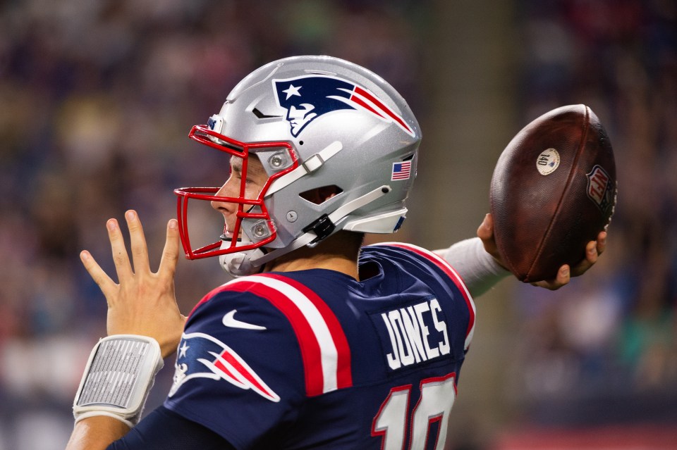 NE Patriots Quarterback Mac Jones led the side to their only win this season