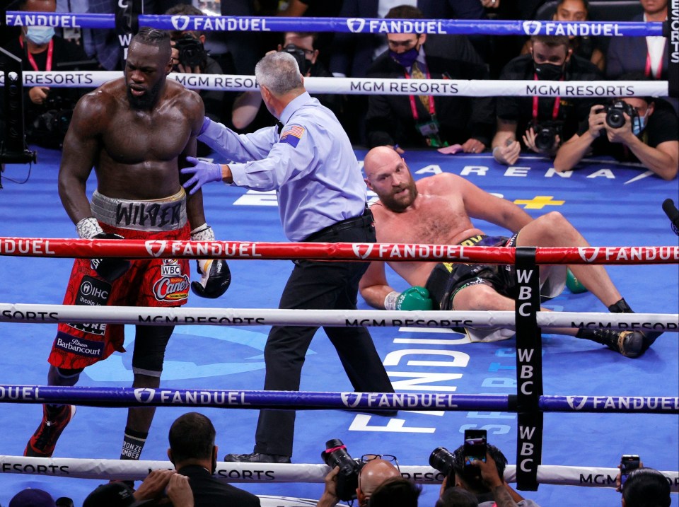 The ‘Gypsy King’ managed to beat Mora’s count on both occasions