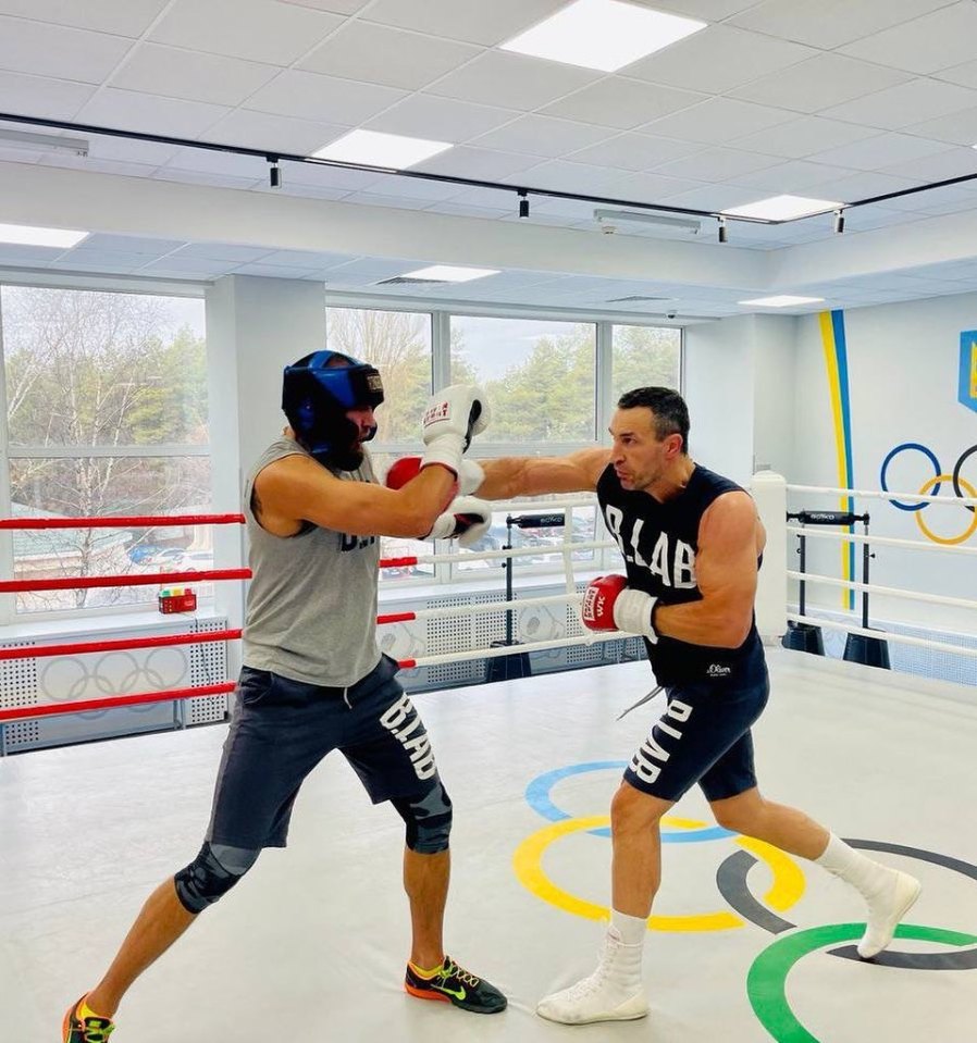 Klitschko is sparring once again
