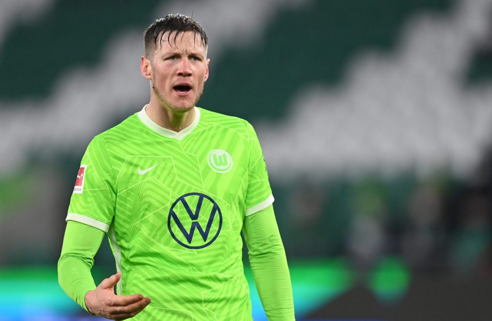 Weghorst netted seven goals in 24 appearances for the German outfit this season
