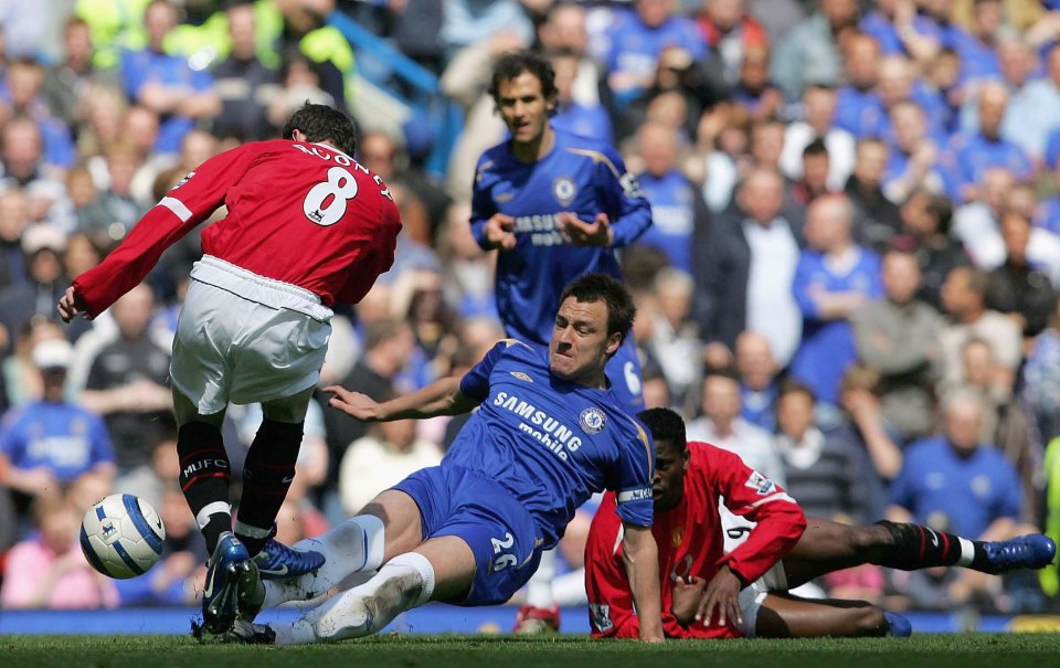 Rooney went in for a full-blooded challenge on John Terry in the early minutes of the match. Terry was able to carry on while Rooney later went off with a broken metatarsal