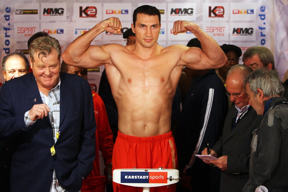 From late 2004 to losing to Tyson Fury in 2015, Wladimir went on an 11-year, 22-fight unbeaten run