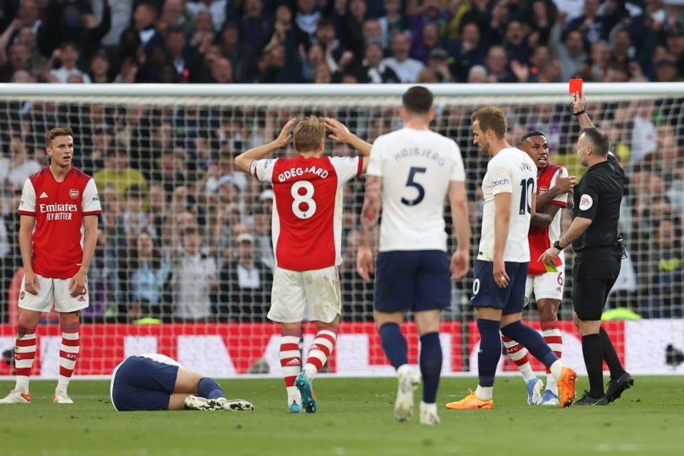 Holding's red card meant the Gunners were down to ten men just after the half-hour mark