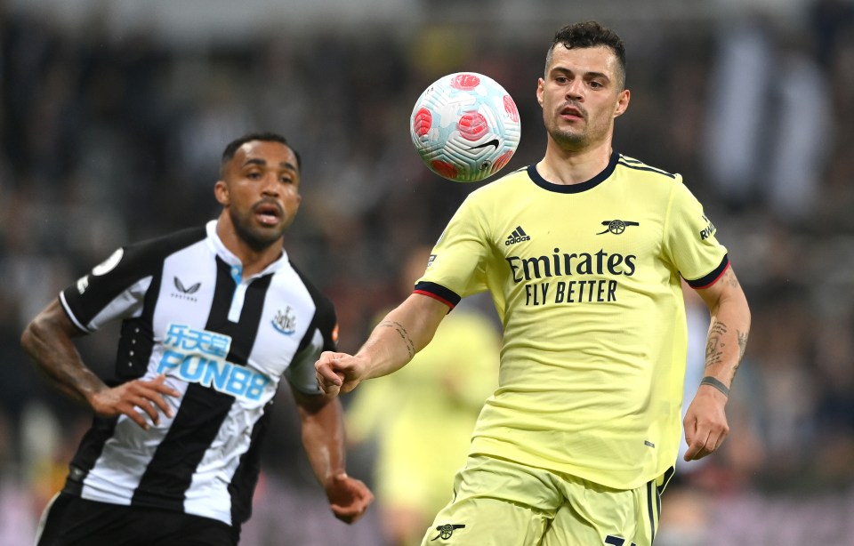Deeney isn't a fan of Xhaka or Elneny in midfield
