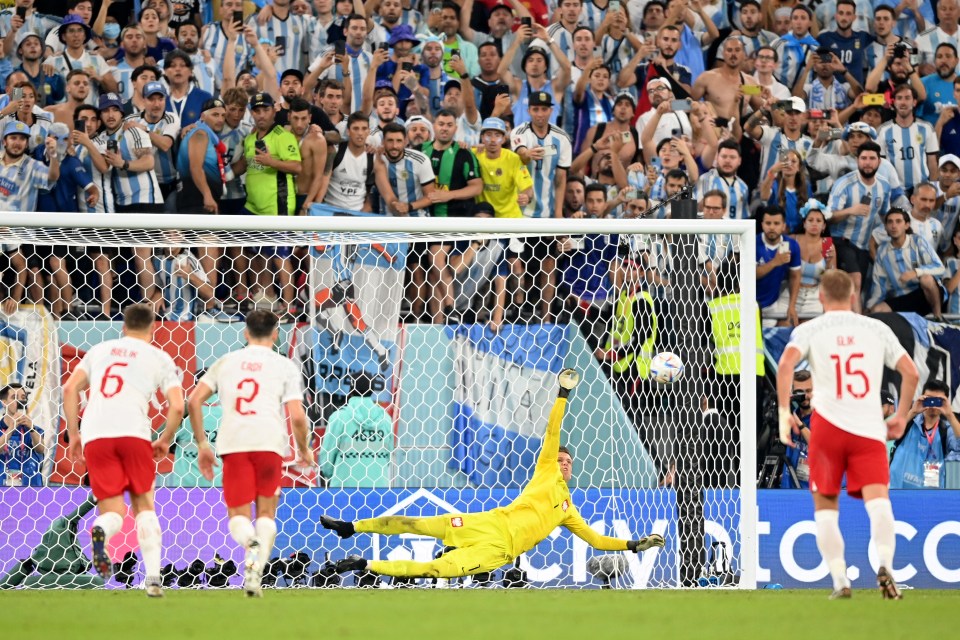 However he was denied by the Szczesny who made a wonderful stop