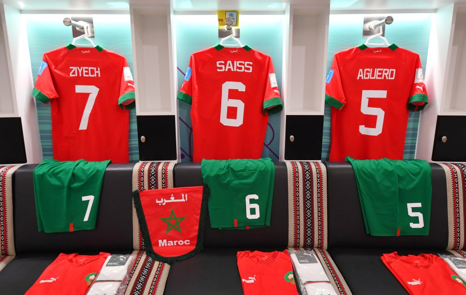But he was taken out of the team moments before kick-off with Achraf Dari replacing him