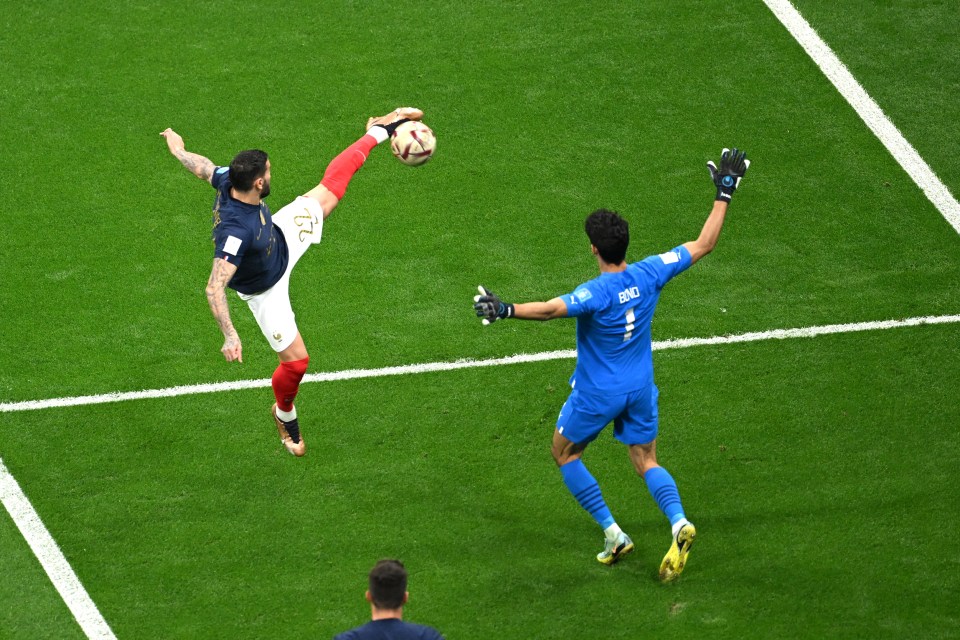 Hernandez fired France into an early lead after an error from Dari