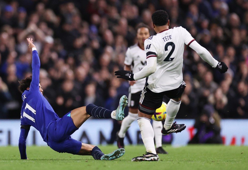 It was a high and late challenge from Felix on Tete
