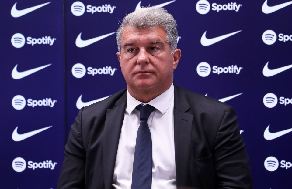 The situation presents yet another embarrassing episode for Barcelona