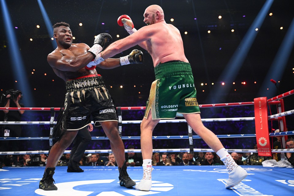 Fury scraped past Ngannou despite getting knocked down