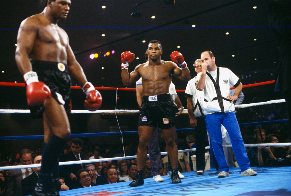 In 1986 he became the youngest heavyweight champion in history when he beat Berbick