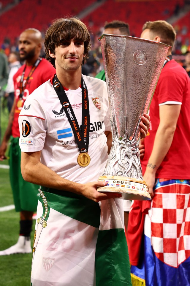 Gil won a major European honour during a loan away from Spurs
