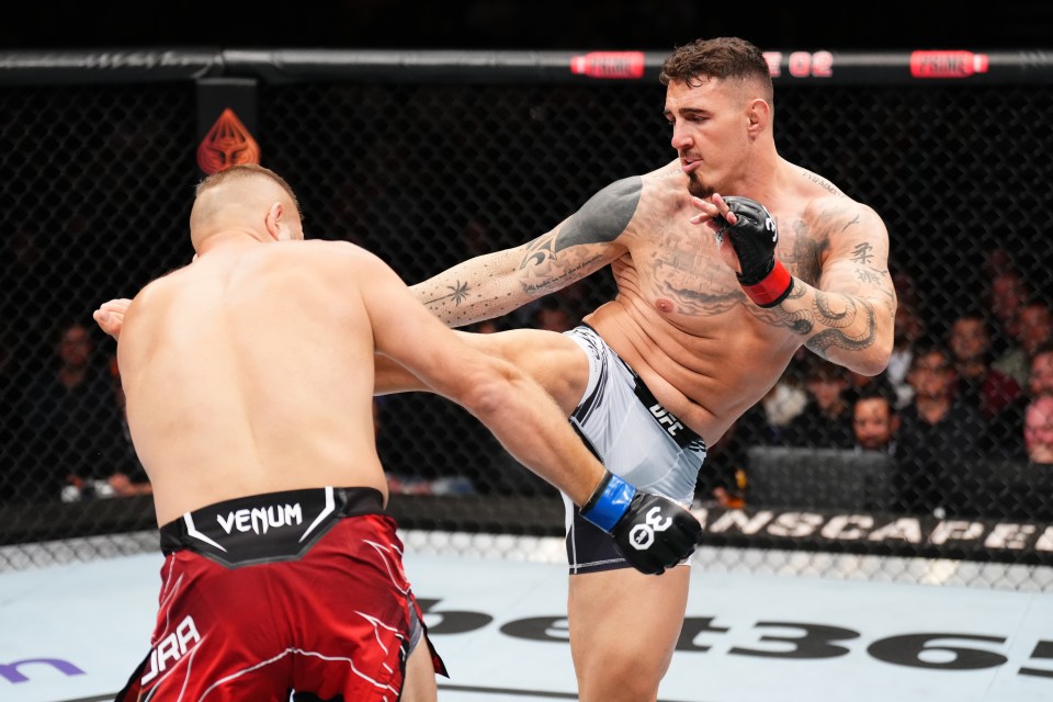 Aspinall knocked out Tybura in London two years ago