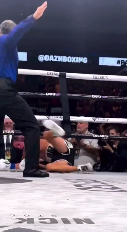 He got back to his feet and fought on for another five rounds