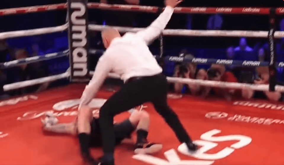 The referee quickly called off the contest