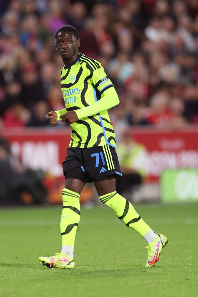 Sagoe Jr started on the right wing at the Gtech Community Stadium