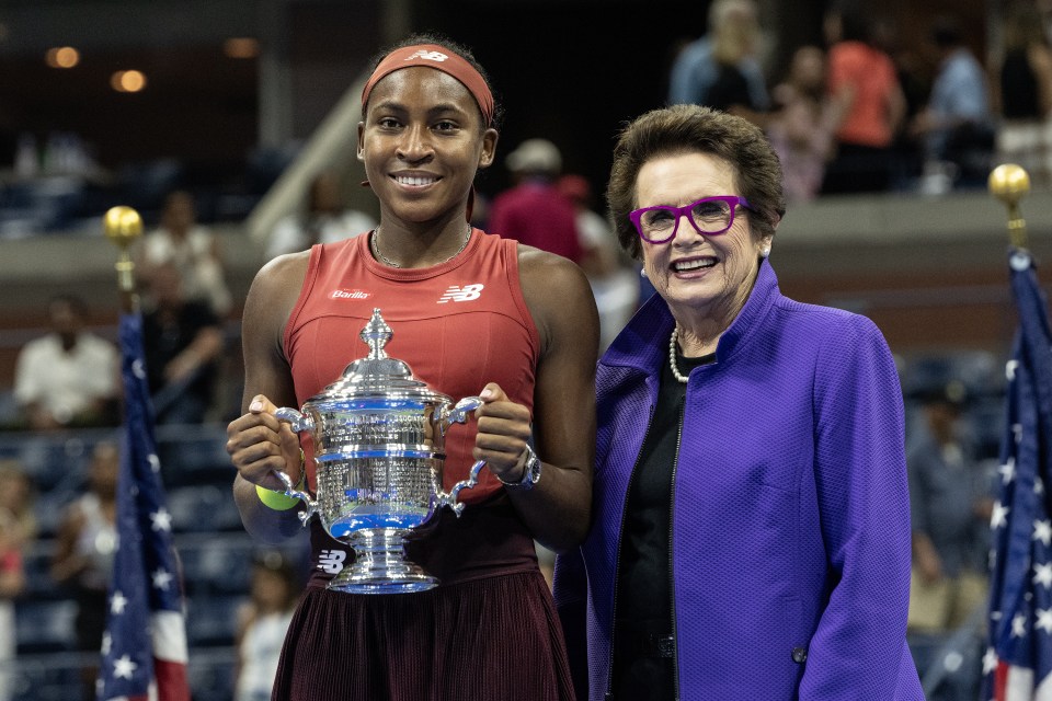King was there to hand the trophy to Gauff