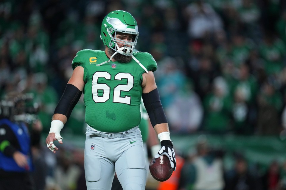 Kelly Green was a winning color for Jason Kelce but his cool jersey won't last long