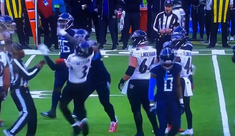 Beckham Jr and Simmons had clashed earlier in the match