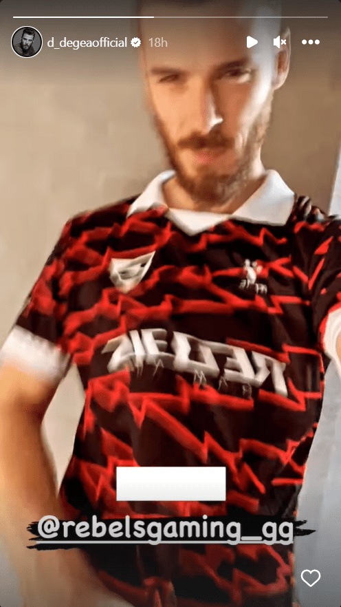 As a result, De Gea was pictured modeling the shirt on his Instagram story