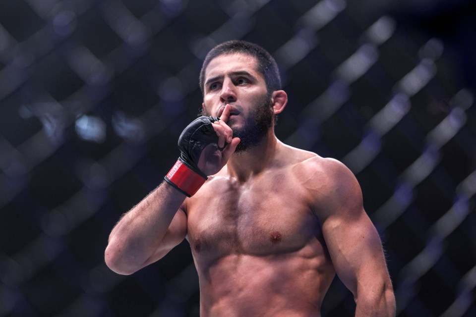 Makhachev accepted the new opponent without hesitation