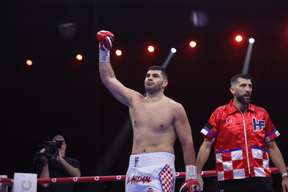 Dangerous Croatian Hrgovic 17-0 (14 KOs) awaits Joshua