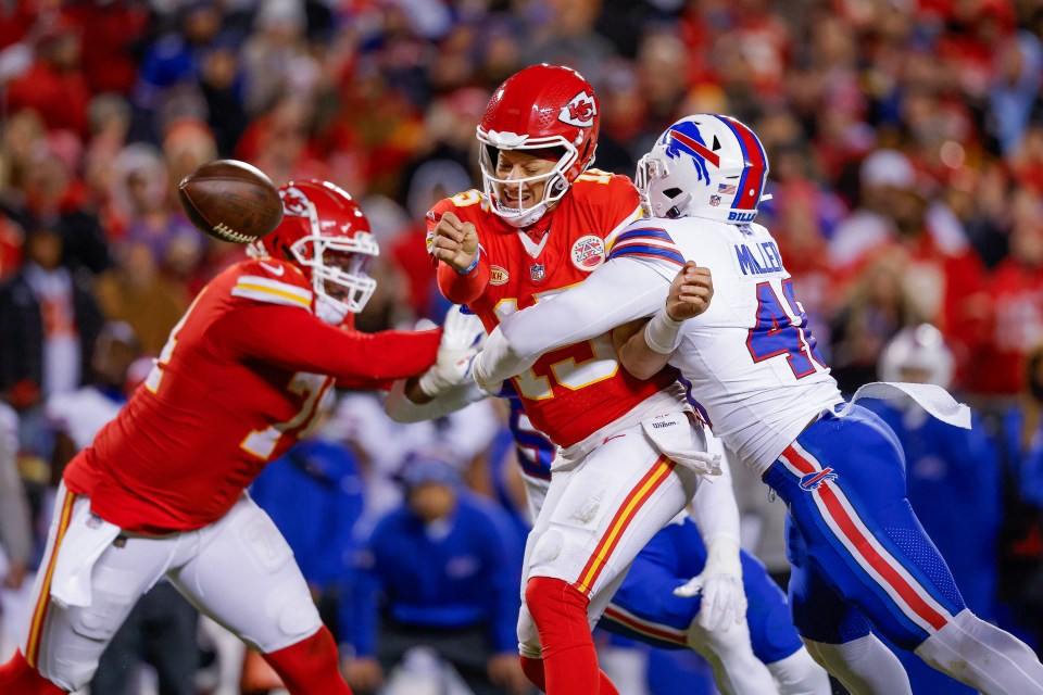 Mahomes couldn't get KC's offense going as they slipped to back-to-back losses against the Packers and Bills
