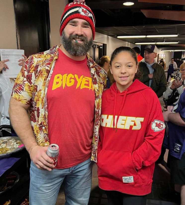 Jason posed with a Chiefs fan before kick off in Baltimore