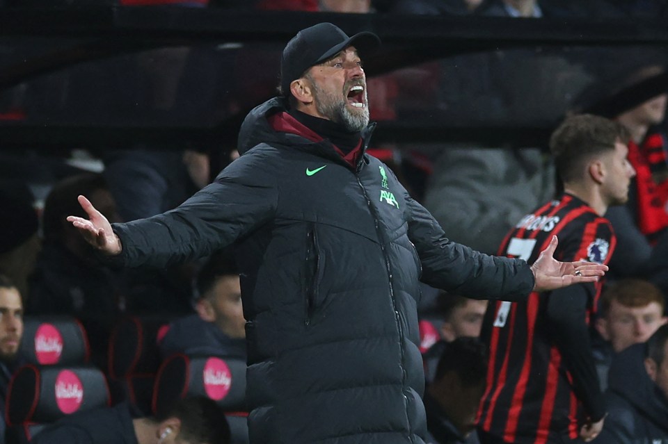 Klopp cut a frustrated figure on the touchline at times