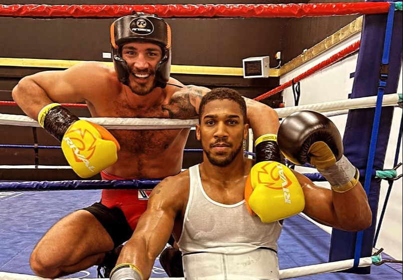 Smakici has previously sparred with Joshua and Fury and told talkSPORT about the pain Wilder is causing during camp