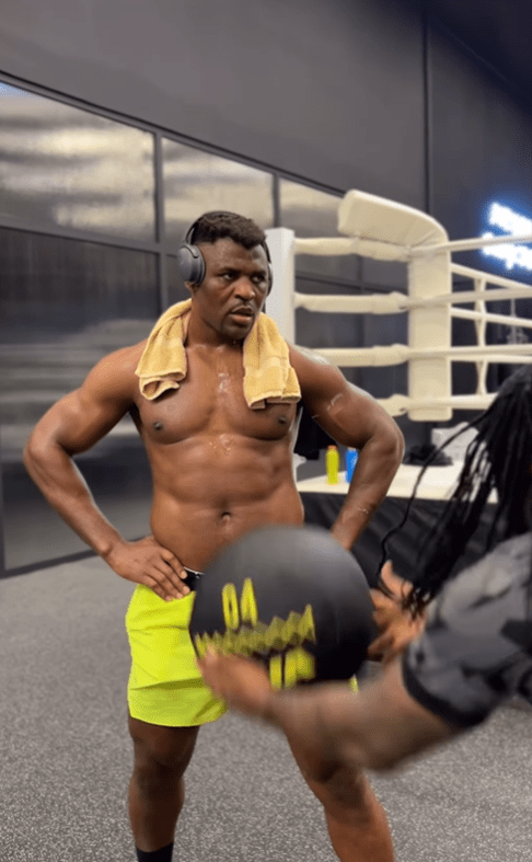 Ngannou looks in top physical shape