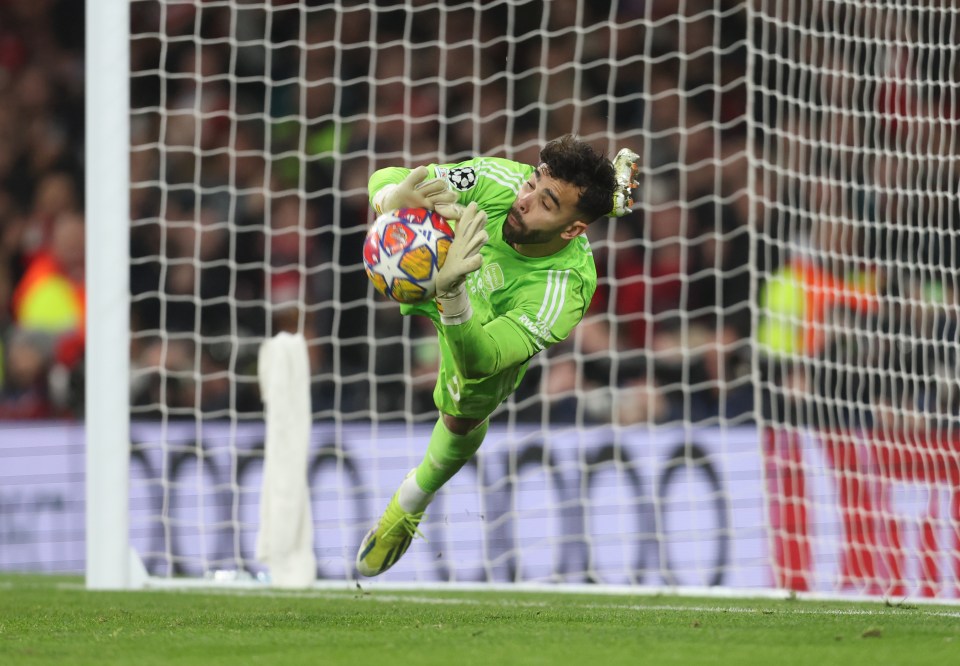 Raya saved two Porto penalties to send Arsenal in the last eight