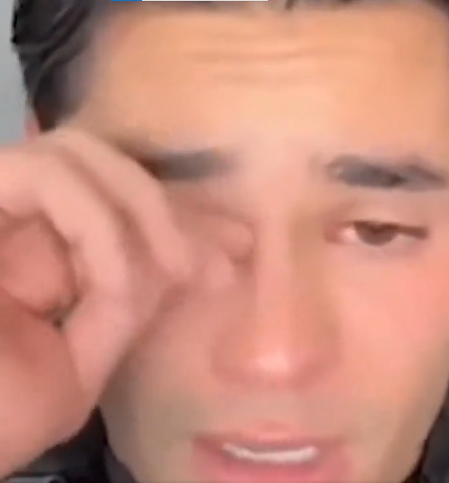 Garcia shared an emotional moment with fans