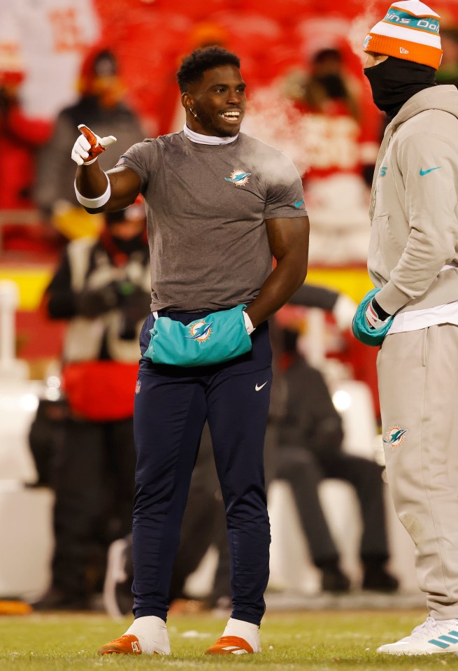 Tyreek Hill wasn't smiling after he got blasted by his coach during the Dolphins' loss to the Chiefs in the cold