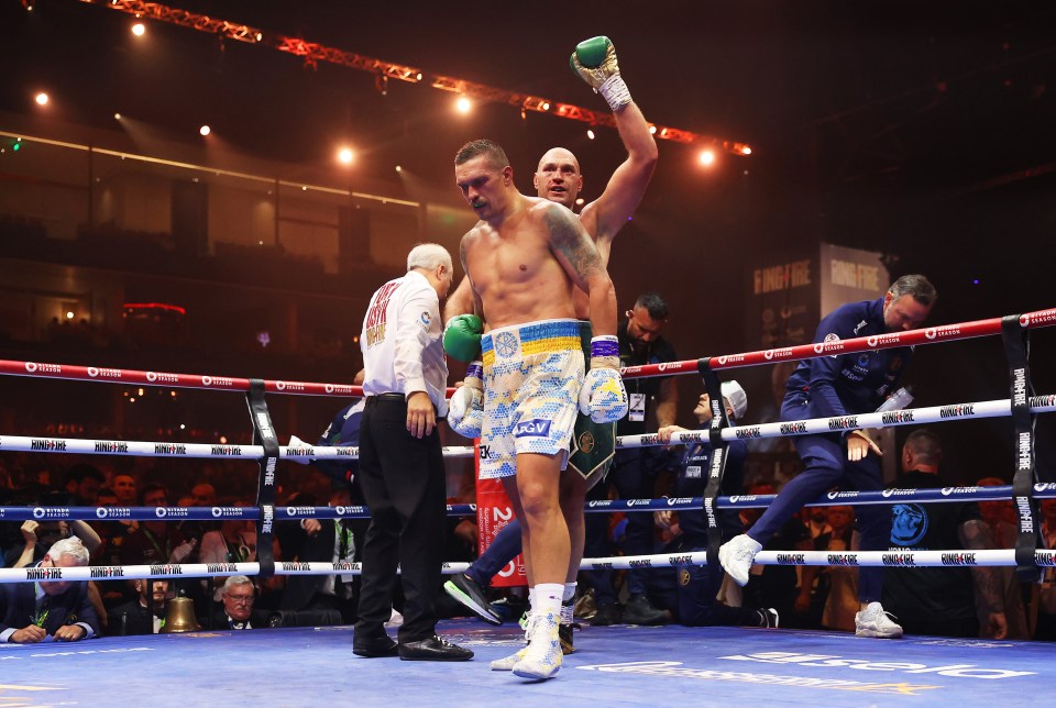 RIYADH, SAUDI ARABIA - MAY 18: Tyson Fury and Oleksandr Usyk react before the referees decision following the IBF, WBA, WBC, WBO and Undisputed Heavyweight titles' fight between Tyson Fury and Oleksandr Usyk at Kingdom Arena on May 18, 2024 in Riyadh, Saudi Arabia. (Photo by Richard Pelham/Getty Images)