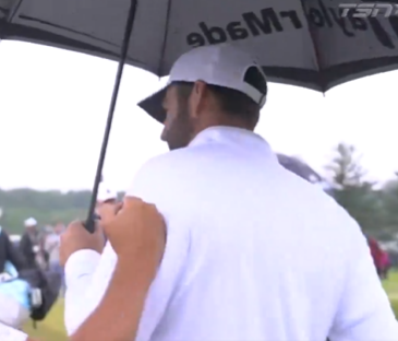 Fowler gives Scheffler another round of support