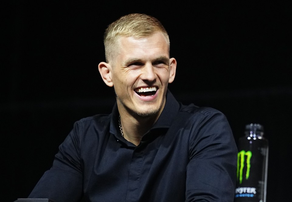 Garry is unbeaten in 15 pro MMA bouts
