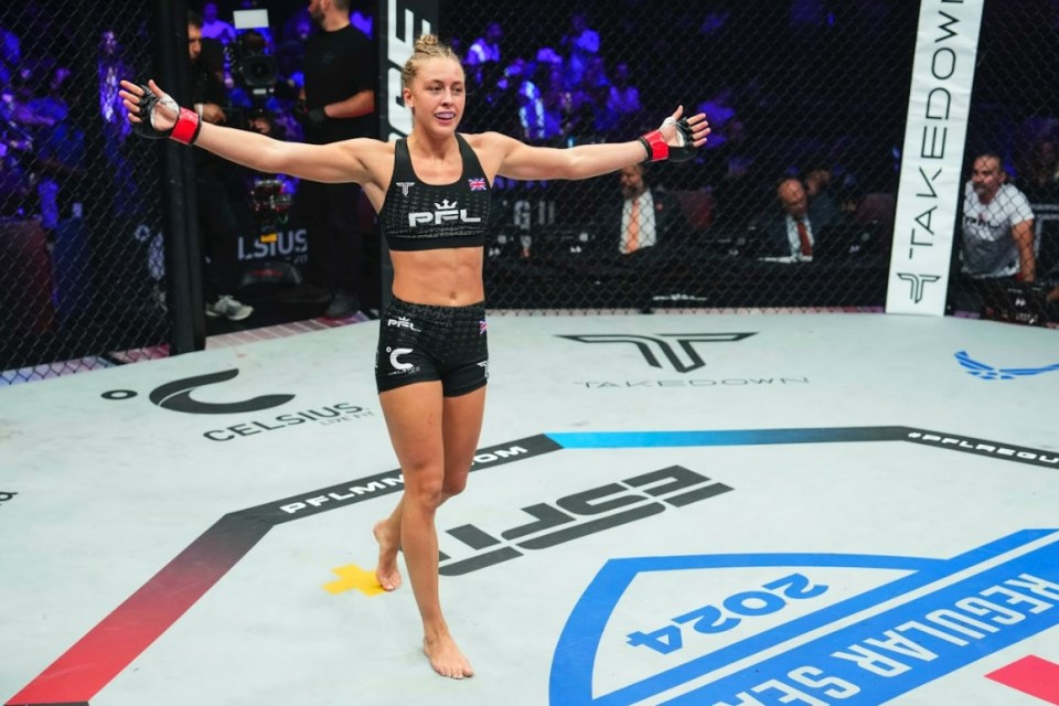 Ditcheva is one of the most exciting female MMA fighters