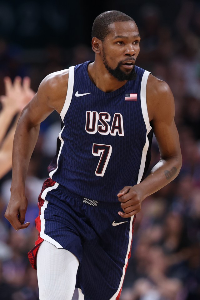 Durant was on fire the moment he touched the court