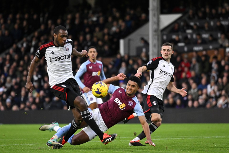Diop and Castagne have the quality to do the same on the right