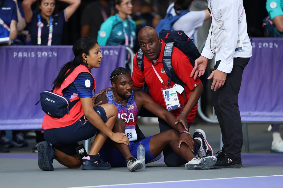 But he was forced to receive help after losing the 200m