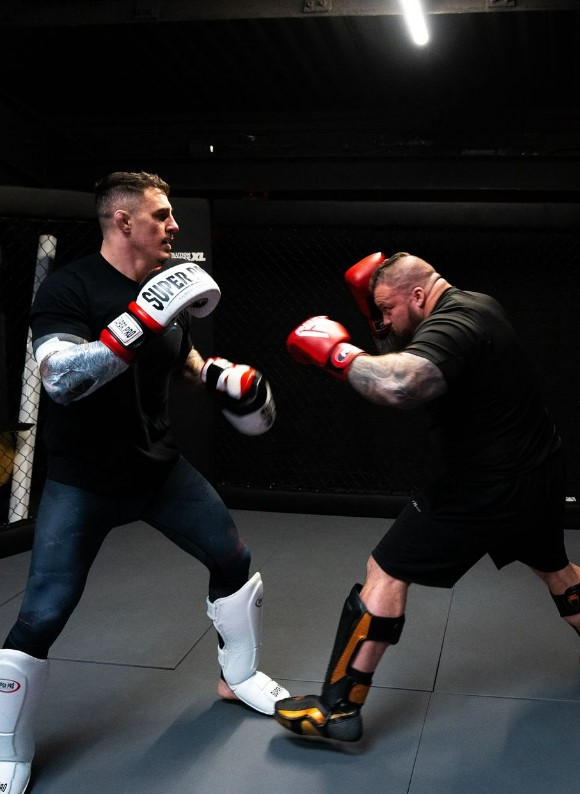 Aspinall has shared a few rounds with 'The Beast'