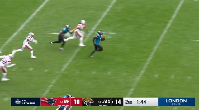 Washington burned past the Patriots' defense