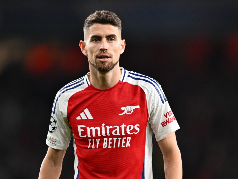 Jorghino returns to the starting line-up in the league for the first time since October 5