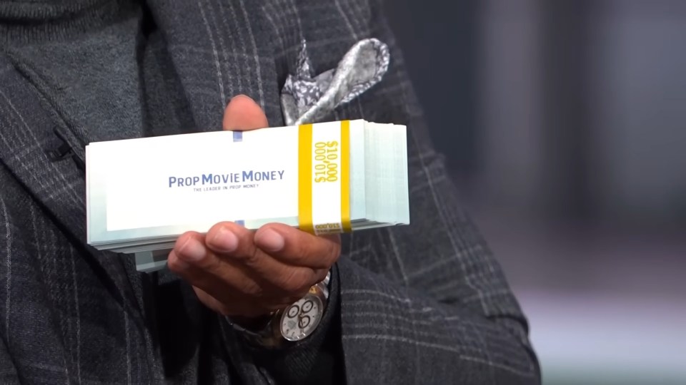 But the cameras revealed Shaq's trick