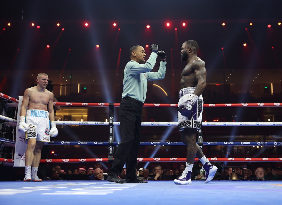 Riyadh, Saudi Arabia: Serhii Bohachuk v Ishmael Davis, Super Welterweight Contest.
21 December 2024
Picture By Mark Robinson Matchroom Boxing. 
Ishmael Davis reacts to the refs counter after being knocked down early on in fight.
