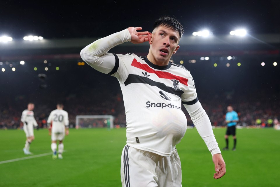 Lisandro Martinez fired United ahead in the second before Liverpool mounted a comeback