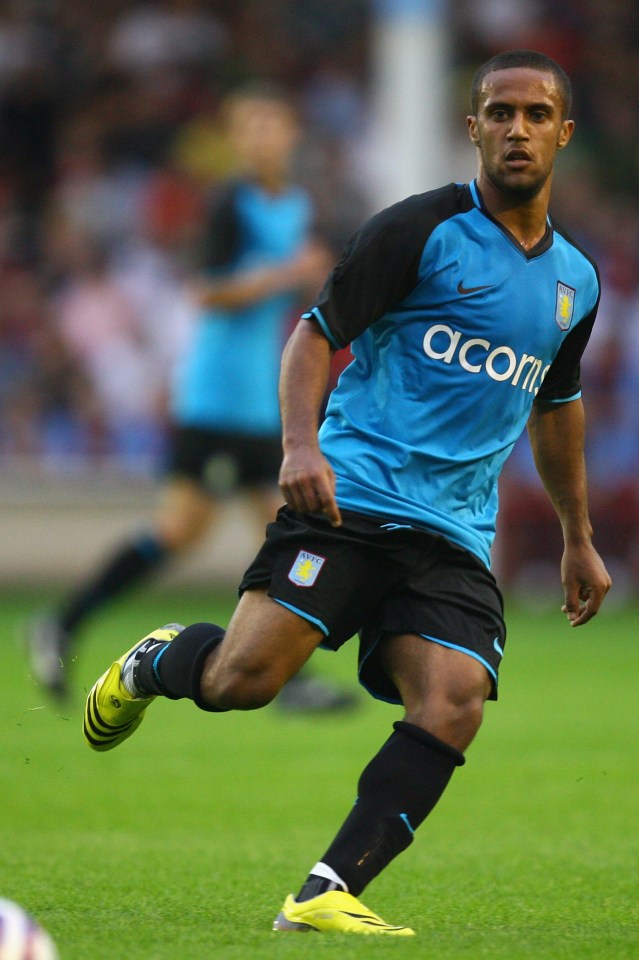 Wayne Routledge turned out to be Villa's only signing of the January transfer window in 2008