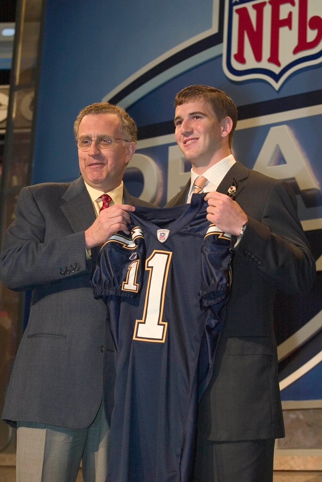 24 April 2004: Eli Manning with commissioner Paul Tagliabue during the 2004 NFL Draft at Madison Sqaure Garden in New York, NY. Manning was selected #1 by the San Diego Chargers but then traded to the New York Giants for Philip Rivers.  (Photo by Bob Leverone/Sporting News via Getty Images via Getty Images)