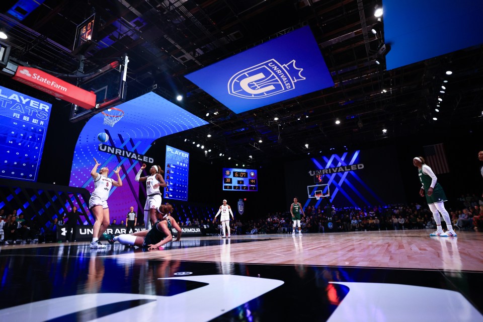 MEDLEY, FLORIDA - JANUARY 17: Angel Reese #5 of Rose battles under the basket against Aliyah Boston #7 of the Vinyl during the second half at The Mediapro Studio on January 17, 2025 in Medley, Florida. (Photo by Carmen Mandato/Getty Images)